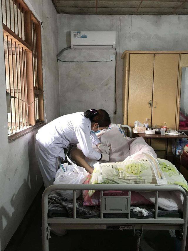 自己在家怎么换导尿管（前列腺增生患者插管失败的原因分析及对策）