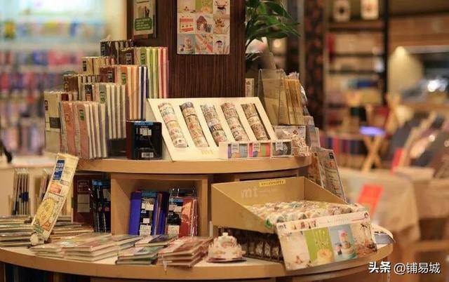 开个什么小店投资少还赚钱（开什么店投资小利润大）