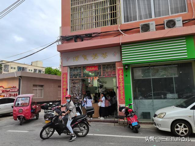 小学校门口适合开什么店挣钱（小学门口开什么店好？）