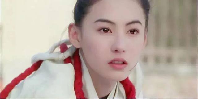 当明星到底有多挣钱（张柏芝直播带货一日，销量就高达一个亿）
