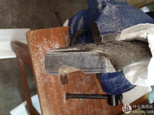 生日礼物怎么做手工（送妹纸特别的生日礼物：用刻刀工梳齿手工打造）