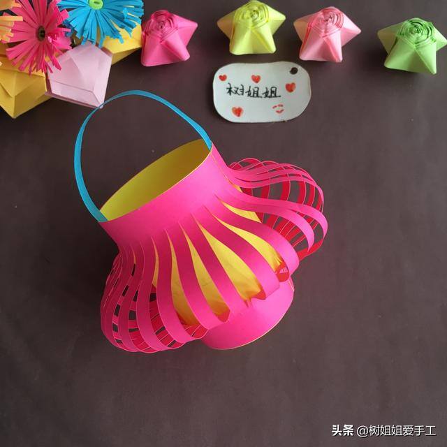 儿童手工灯笼制作（手工制作：3款简单灯笼制作方法）