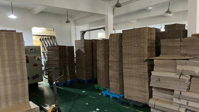 现在市场做什么生意好（小型纸箱加工行业的前景如何？）
