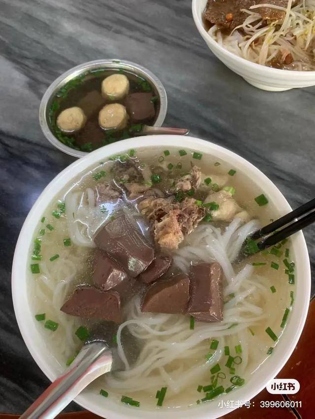 小学门口做什么生意最好（《水是多少回忆录》青春翻开呢，那些忘不了的味道）