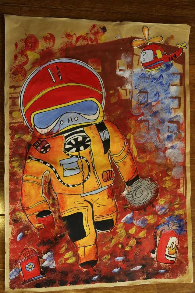 儿童消防安全绘画作品（小学一年级消防安全儿童画图片简单又漂亮的消防安全儿童画画图）