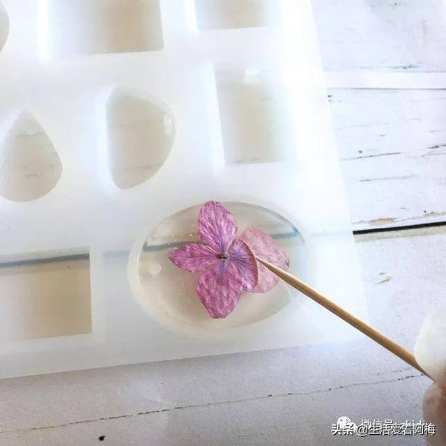 滴胶手工制作（礼物，这样diy创意十足又持久耐用（附教程））