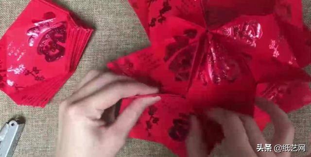 简单灯笼制作手工（新年新气象的灯笼教程）