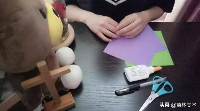 葡萄怎么画简单又漂亮好看（幼儿作品欣赏手工课材）