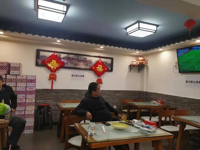 2022年开什么实体店比较赚钱（燃次元｜北京街头老店的“鼎香润”）