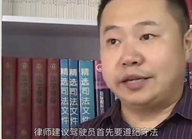 拍违章车辆怎么赚钱（合肥违停车辆拍摄者是否应该受到惩罚？）