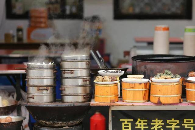 卖早餐赚钱吗（万亿市场难拿捏，早餐生意不简单）