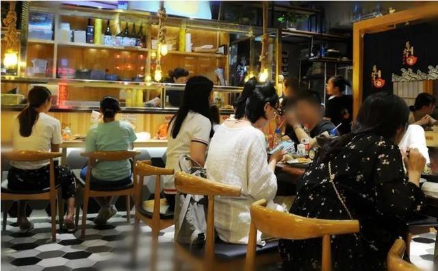 怎么利用抖音挣钱（抖音赚钱的方法）