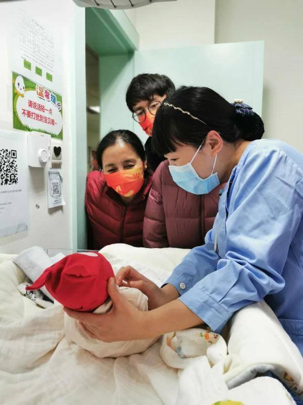 成语闯关记赚钱是真的吗（华西二院新生儿科小四九的故事）