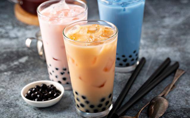 在家做奶茶（奶茶高糖高热量，让人“又爱又恨”）