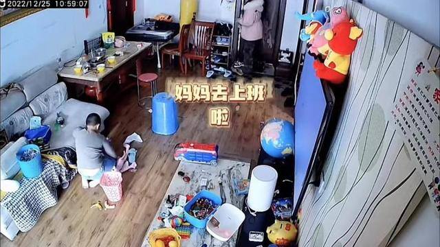 自己在家（5岁男童独自在家做家务引发关注）