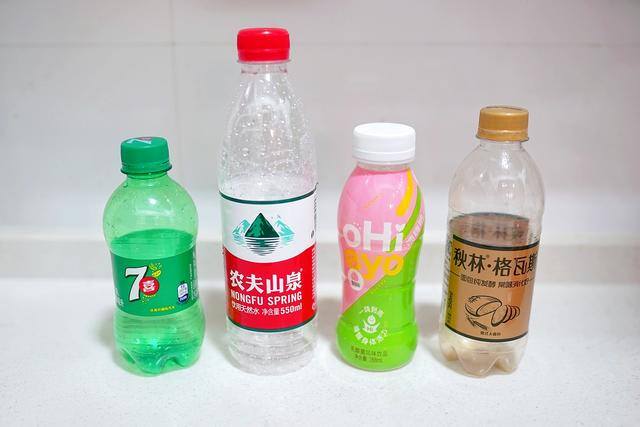 变废为宝简单小手工（湿纸巾盖改造）