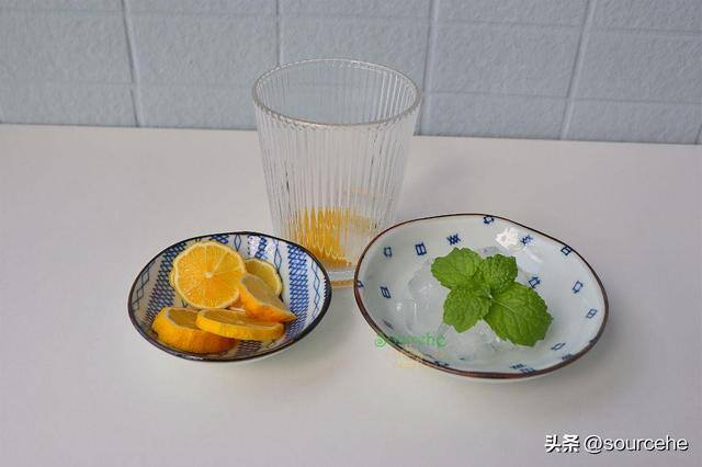 在家如何制作泡泡水（天气热，自制气泡水，冰爽解渴，酸甜可口，很好喝）