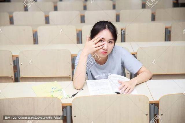 16岁能做什么工作（16岁的姑娘，能干点啥？）