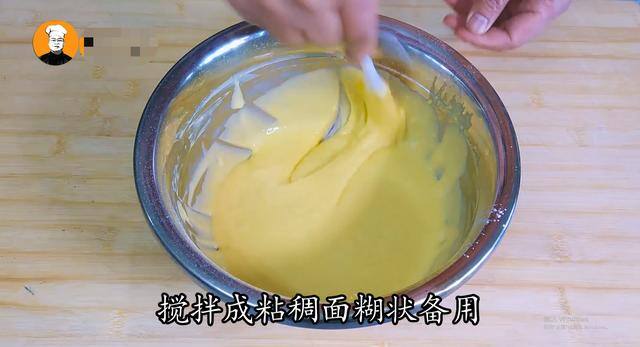 在家做蛋糕（戚风蛋糕这样做，又香又松软，好吃又实用）