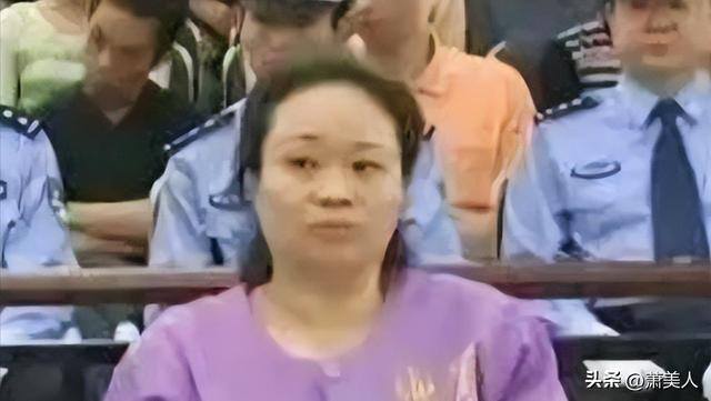 满脑子只想挣钱的女人（赌场小白，手上有点钱的人很容易被人盯上）