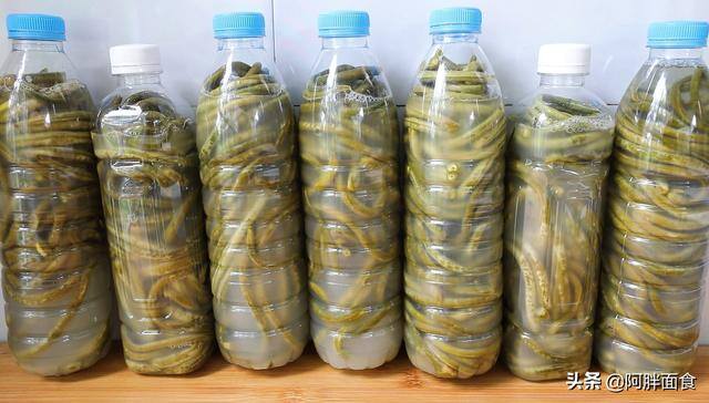 在家怎么制作酸豆角（超级简单的懒人酸豆角做法）