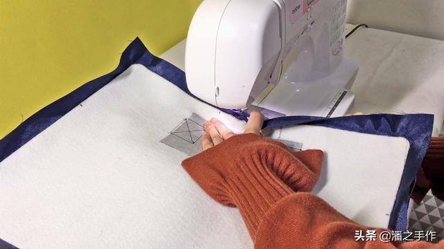电脑怎么做（潘之手工作室｜地铁中的男士包）