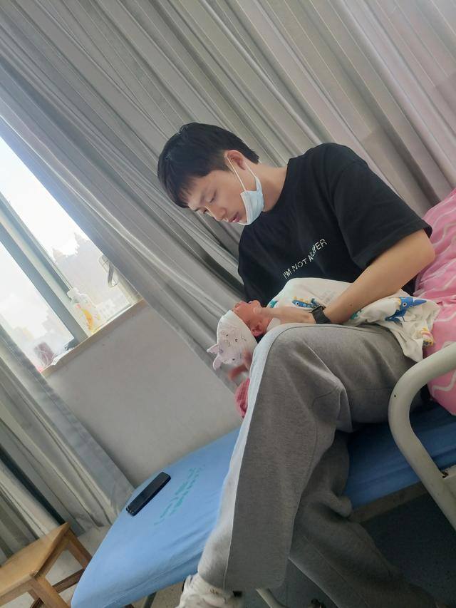 14岁干什么赚钱不违法（通过自己双手赚钱哪里丢人）