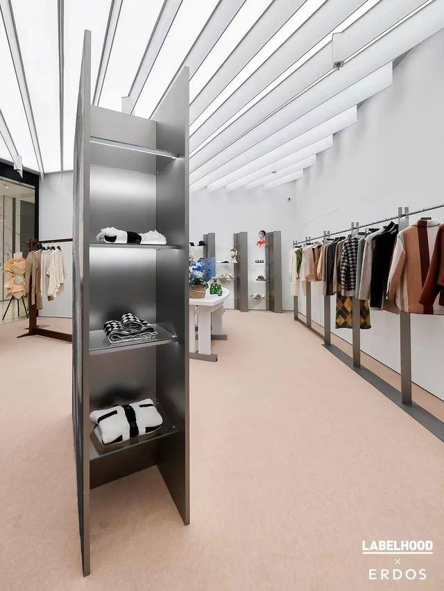 实体店做什么项目好（奈雪生活全国首店集中开业）