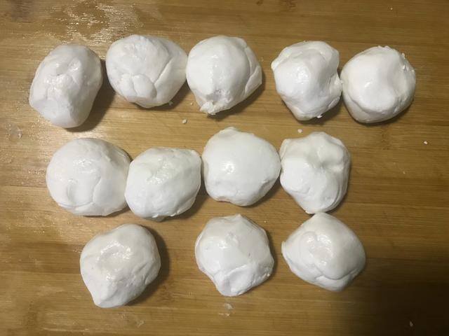 做小吃生意怎么起步（油炸糕的家常做法，简单易学，一学就会）