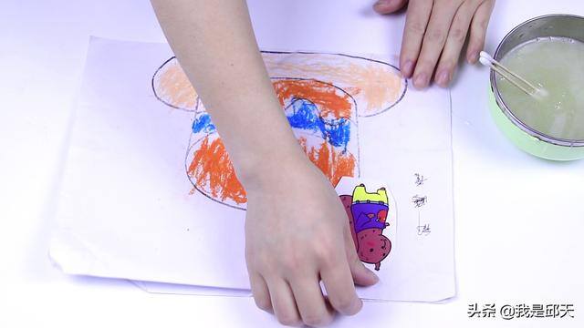 如何制作胶水（家里的胶水不用买了，教你一个小妙招，方法简单又实用）