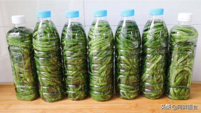 在家怎么制作酸豆角（超级简单的懒人酸豆角做法）