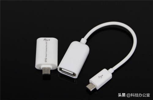 电脑怎么下载视频到u盘（如何将手机上的照片、视频快速保存到u盘中？）