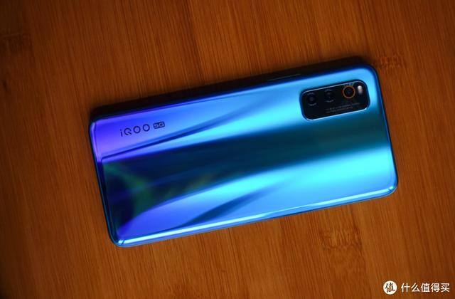 学生手机（iqooneo3、小米9、一加7pro、一加7pro）