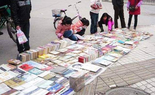 摆地摊卖什么好（地摊行业最热门的6大商品）