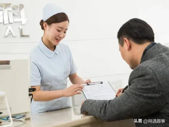开个什么店投资小利润大（开办一家诊所或者药店需要什么条件？）