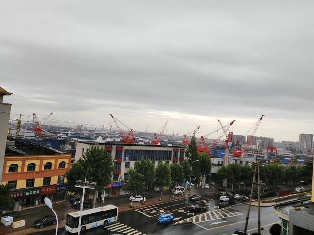 农村怎么致富（如果全部把农民都引进城市里，工作机会何来？）