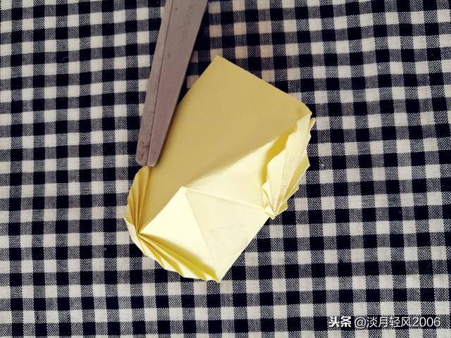 手工自制书签（用纸做一个实用的小书签）