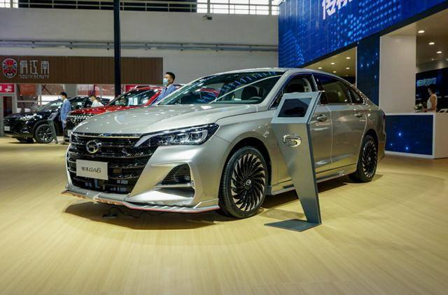 10万买什么车（10万左右预算买什么车好？这四款车值得一看）