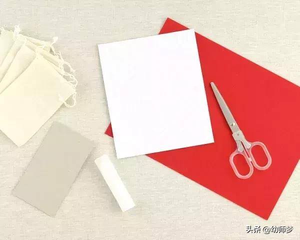 自制手工（简易复古纸风车的折纸方法图解）