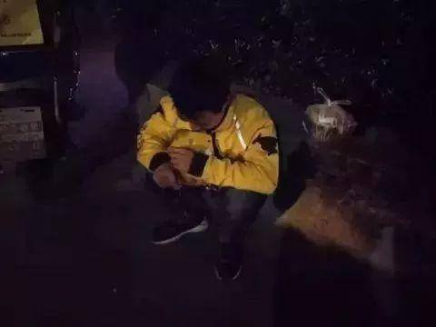 不想上班的图片（这世间没有什么真正的感同身受）
