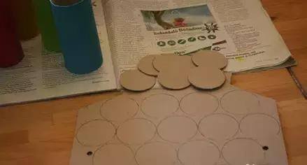 手工制作小汽车简单做法（简单又可爱的小汽车玩具制作教程）