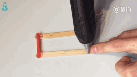 手工制作小汽车简单做法（简单又可爱的小汽车玩具制作教程）