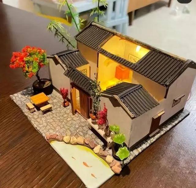 手工作业（学生的“手工作业”变成了“家长作业”，有必要吗？）
