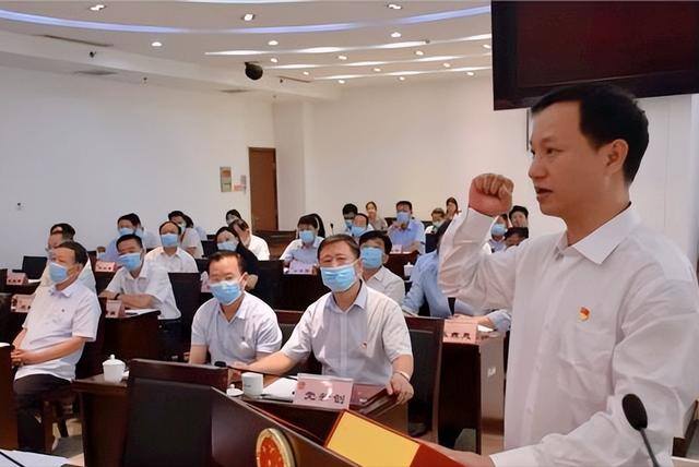 怎么和领导推掉不想干的工作（高粱工作人员辞职是怎样的体验？）