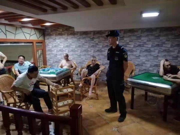 致富一码（澧县公安局捣毁五个地下“六合彩”赌博团伙）