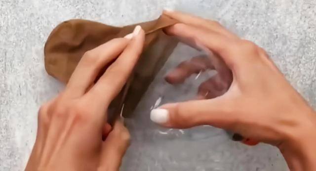 废旧塑料瓶子手工制作大全和方法（分享13个生活小妙招，塑料瓶变废为宝，想不到瓶子还能这样用）