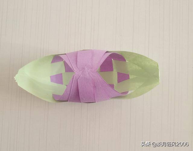 儿童简单手工（幼儿手工，用10个小纸条做一个小船，简单好学）