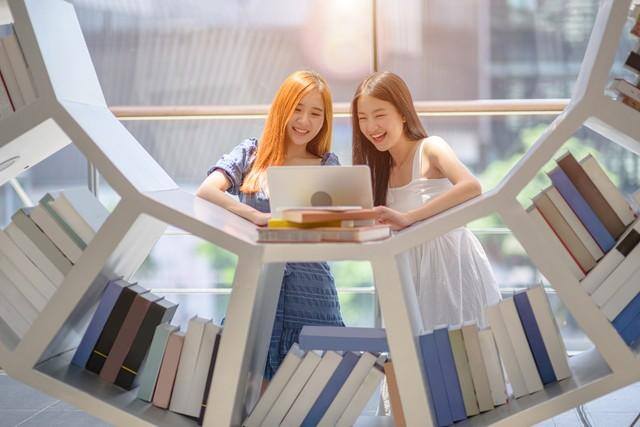 专科学历是什么学历（通过全日制专升本的第一学历是本科还是专科？）