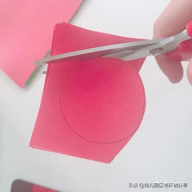 简单的手工灯笼怎么做（新年手工灯笼制作方法）