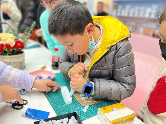 带娃做什么小本生意好（如何经营一家diy手工店）